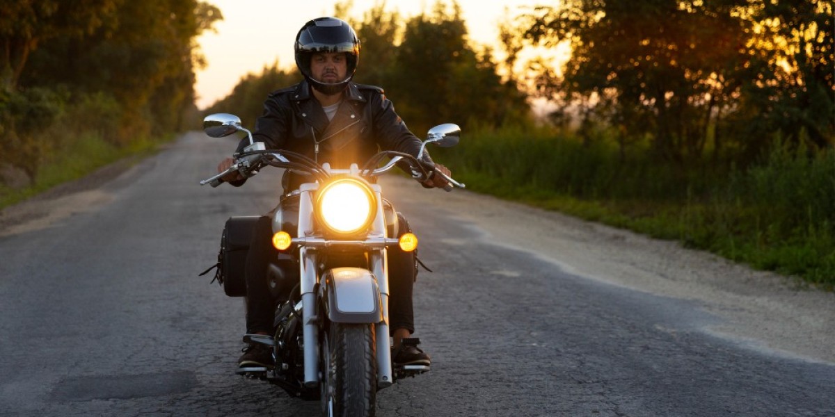 Moto Light Too Dim at Night? Upgrade for Better Visibility