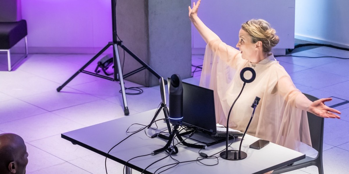 Perkembangan Informatika di Era Teknologi