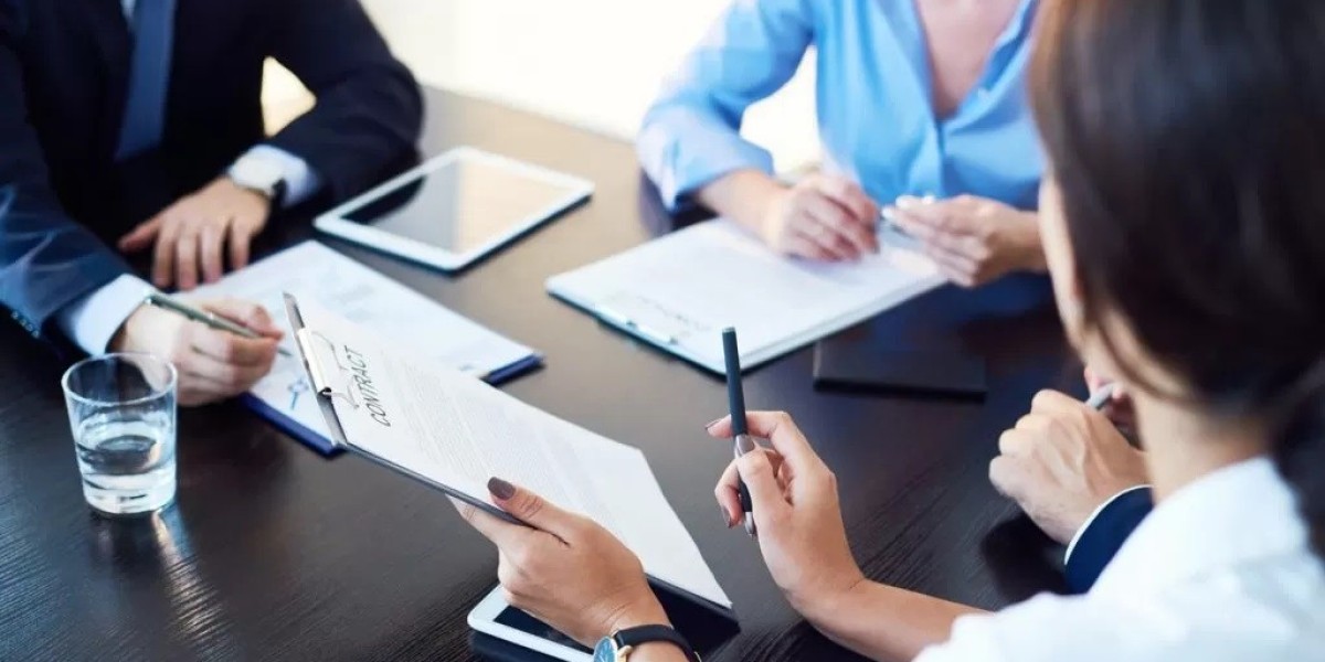 Why So Many Franchise Owners End Up Needing a Business Litigation Attorney