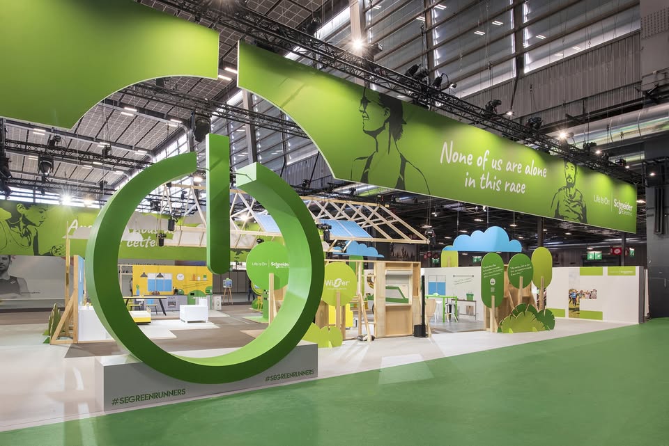 How Trade Show Display Las Vegas Increases Your Event ROI – GuestCountry