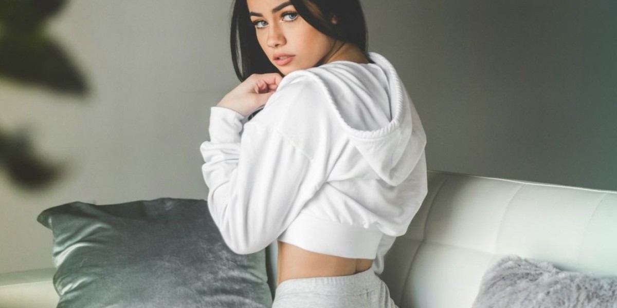 ₯ +91-9004599807 Russian Call Girls  Jacob Circle  ( Mumbai ) Escorts Service Enjoy