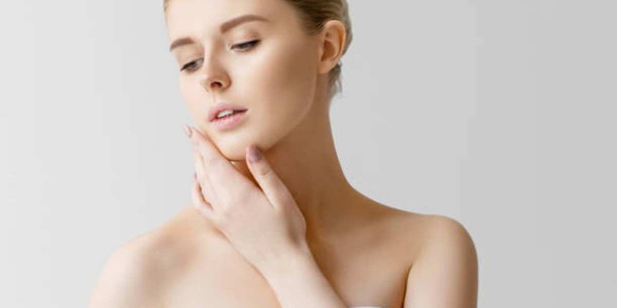 Glutathione Injections for Enhancing Skin Tone and Texture