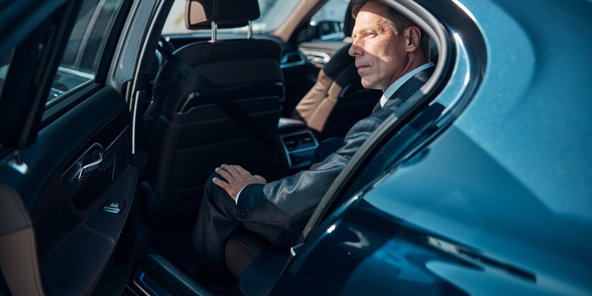 Wheelchair Accessible Taxi in Shrewsbury | Airport Transfer Wolverhampton
