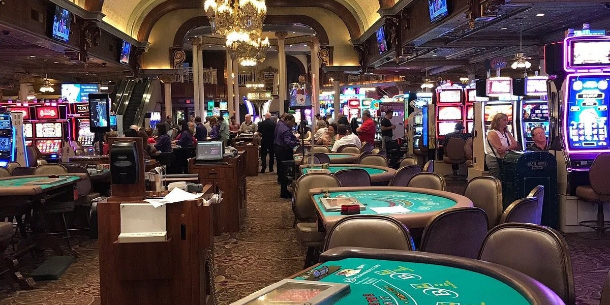 Top Features of International Online Casino Platforms