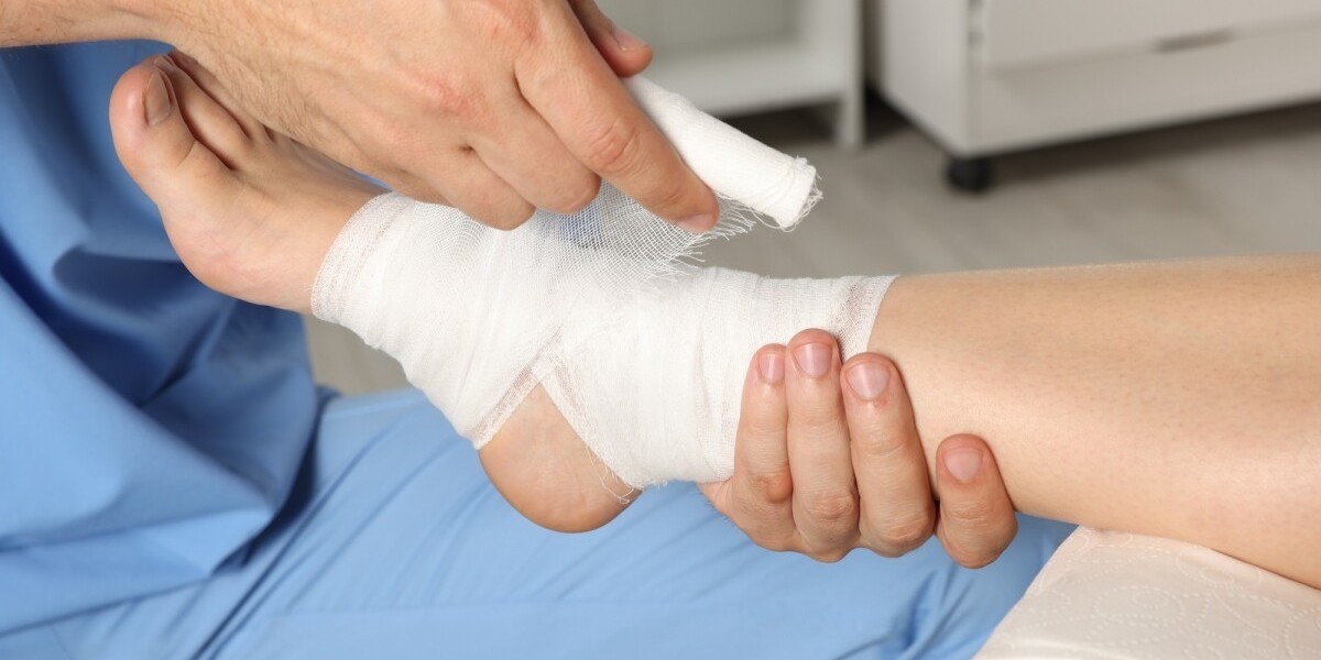 Top 5 Clinics for Wound Dressing at Home in Dubai