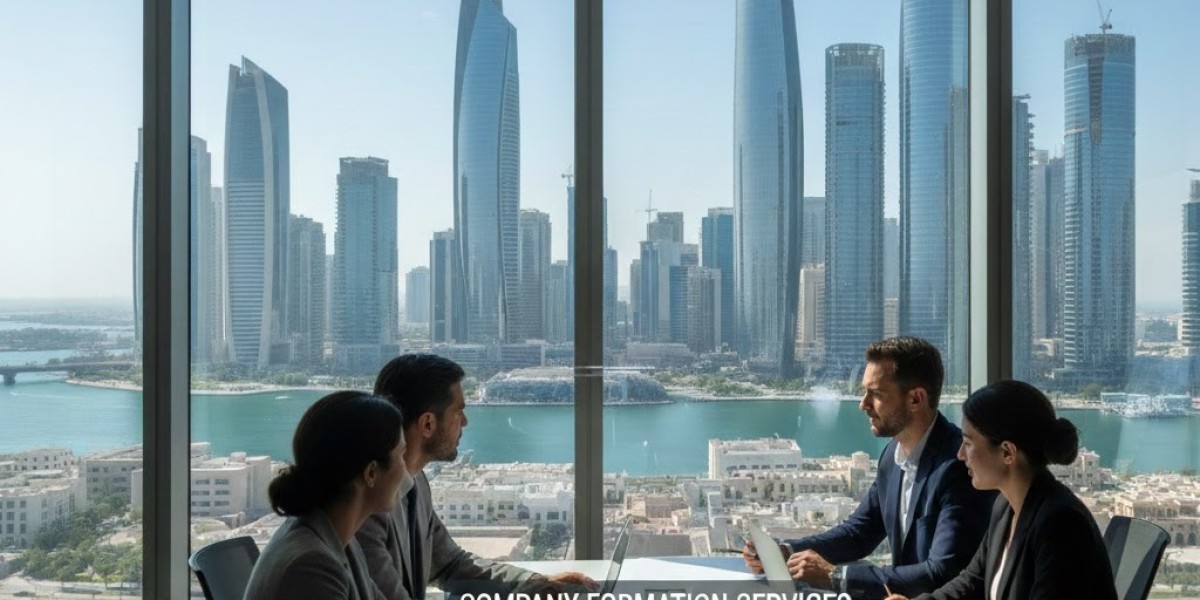 Company Formation Services in Dubai: Why Entrepreneurs Choose Stratrich for a Seamless Business Setup
