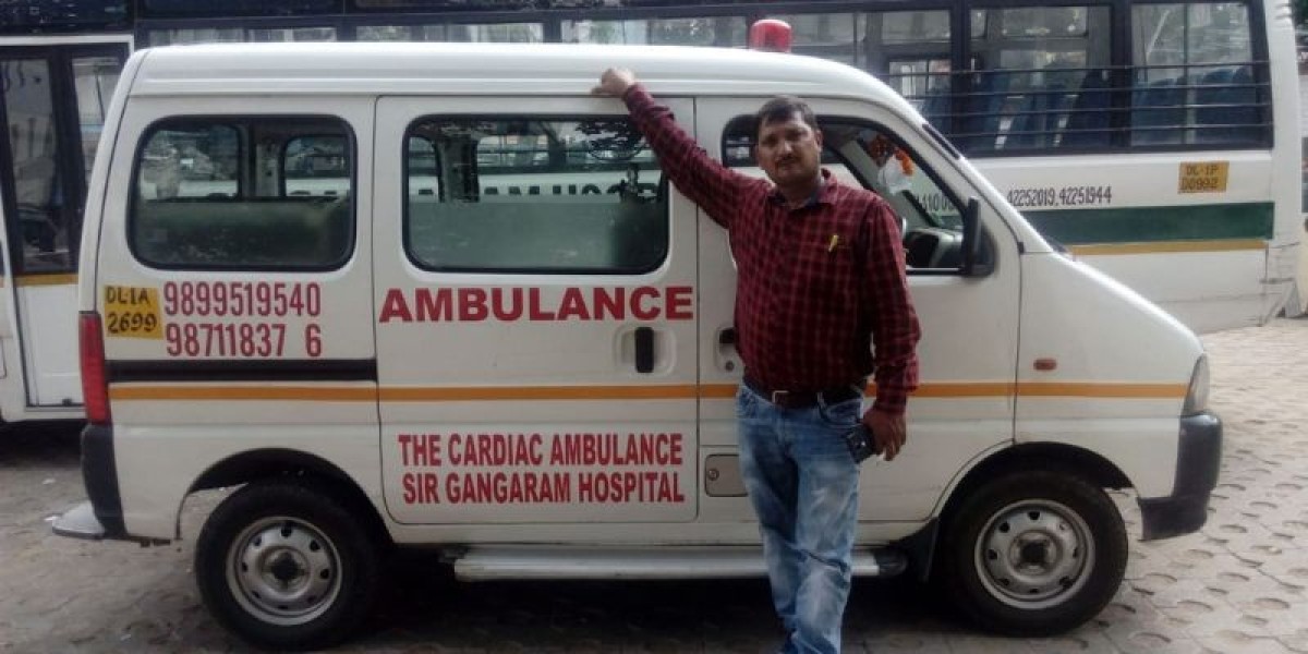 Searching for Ambulance Services in Dehradun? Be Ready Before an Emergency Happens