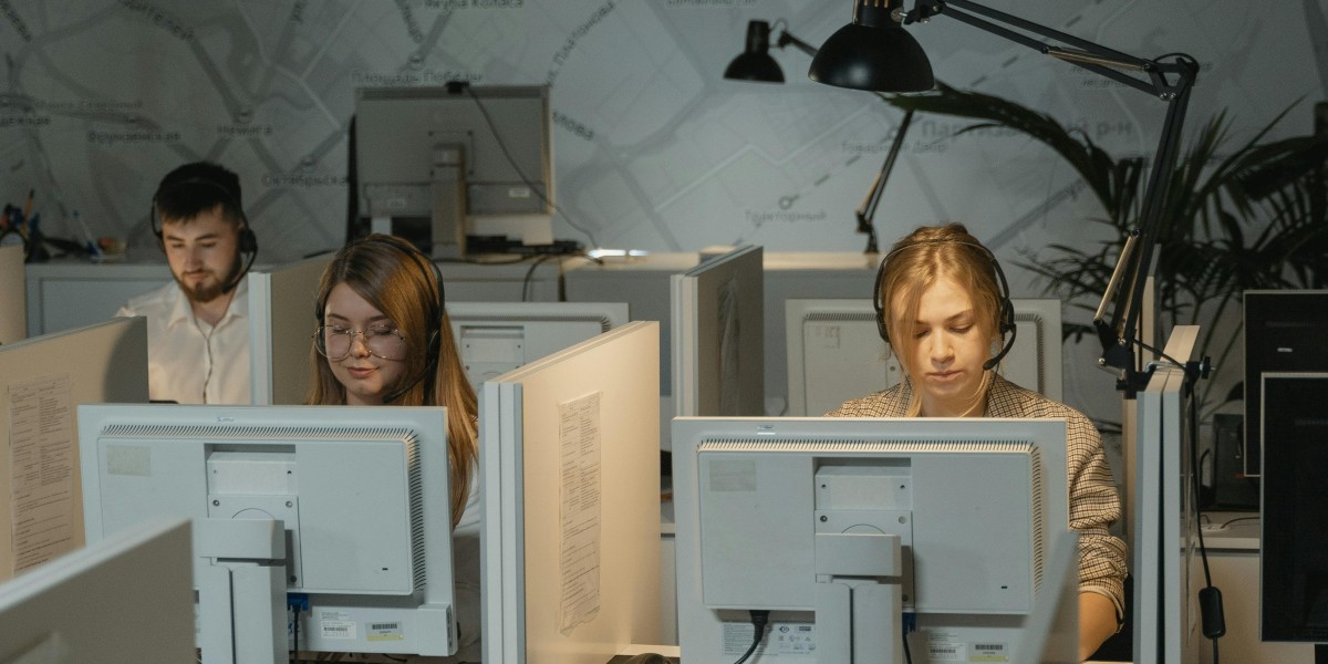 How Outsourced Telemarketing Services Improve Lead Conversion and Customer Retention