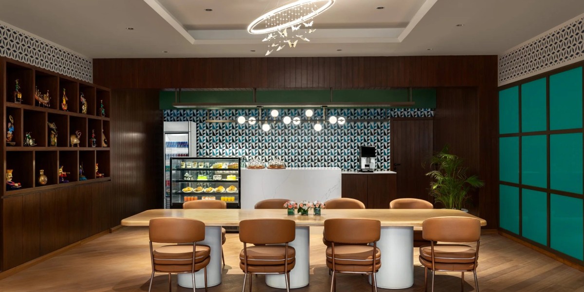 A Perfect Blend of Style, Comfort, and Convenience in Luxury Rooms