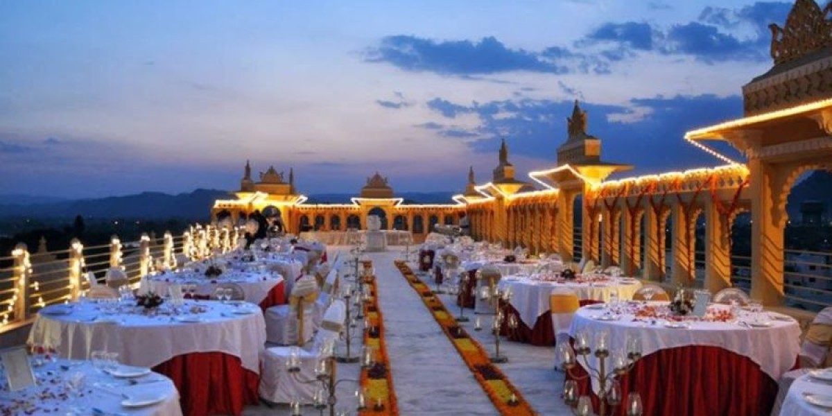 Udaipur Wedding Guide: Palaces, Lakes & Royal Venues