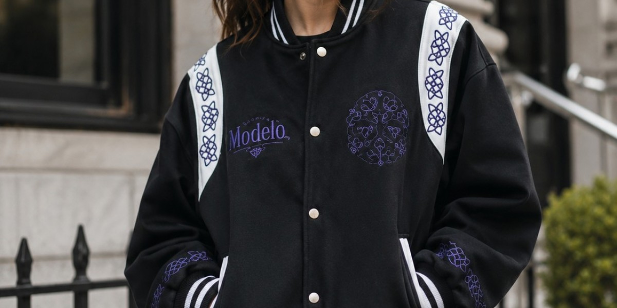 Modern Streetwear Styling Tips with Diamond Supply Co 