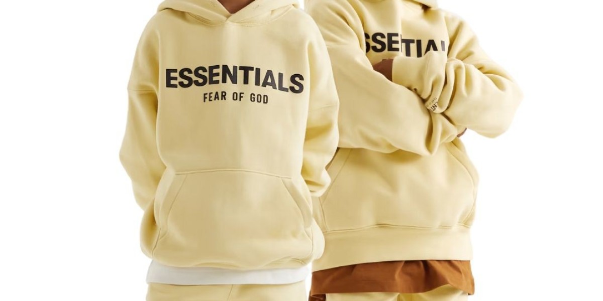 Essentials Hoodie: The Perfect Blend of Comfort, Style, and Everyday Confidence