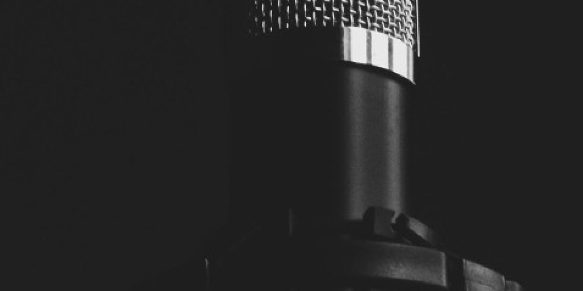 The Ultimate Music Branding Strategy: How Independent Artists Create a Memorable Brand and Stand Out