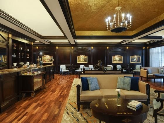Why Luxury Hotels Matter for Your Travel Experience - Al Aziziyah Boutique Hotel